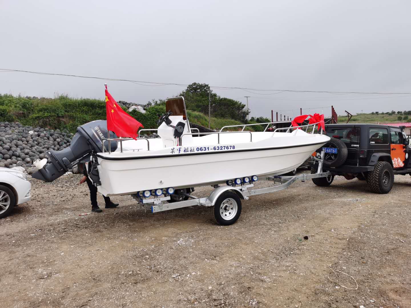 经济型小尺寸快艇家庭经济适用